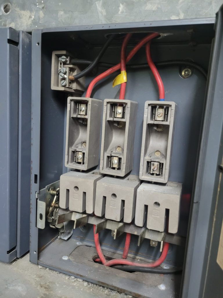 更換及檢查, 太子刀掣老化