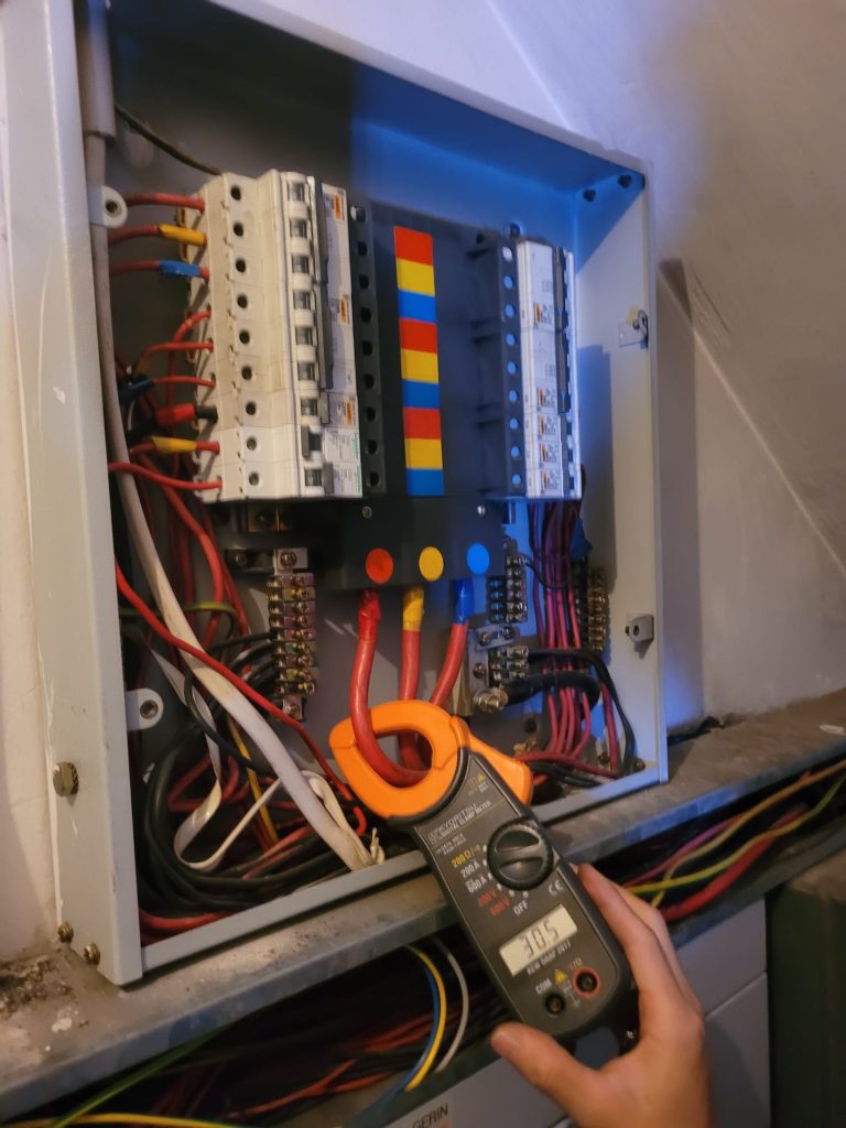 銅鑼灣大廈停電-大廈冇電到